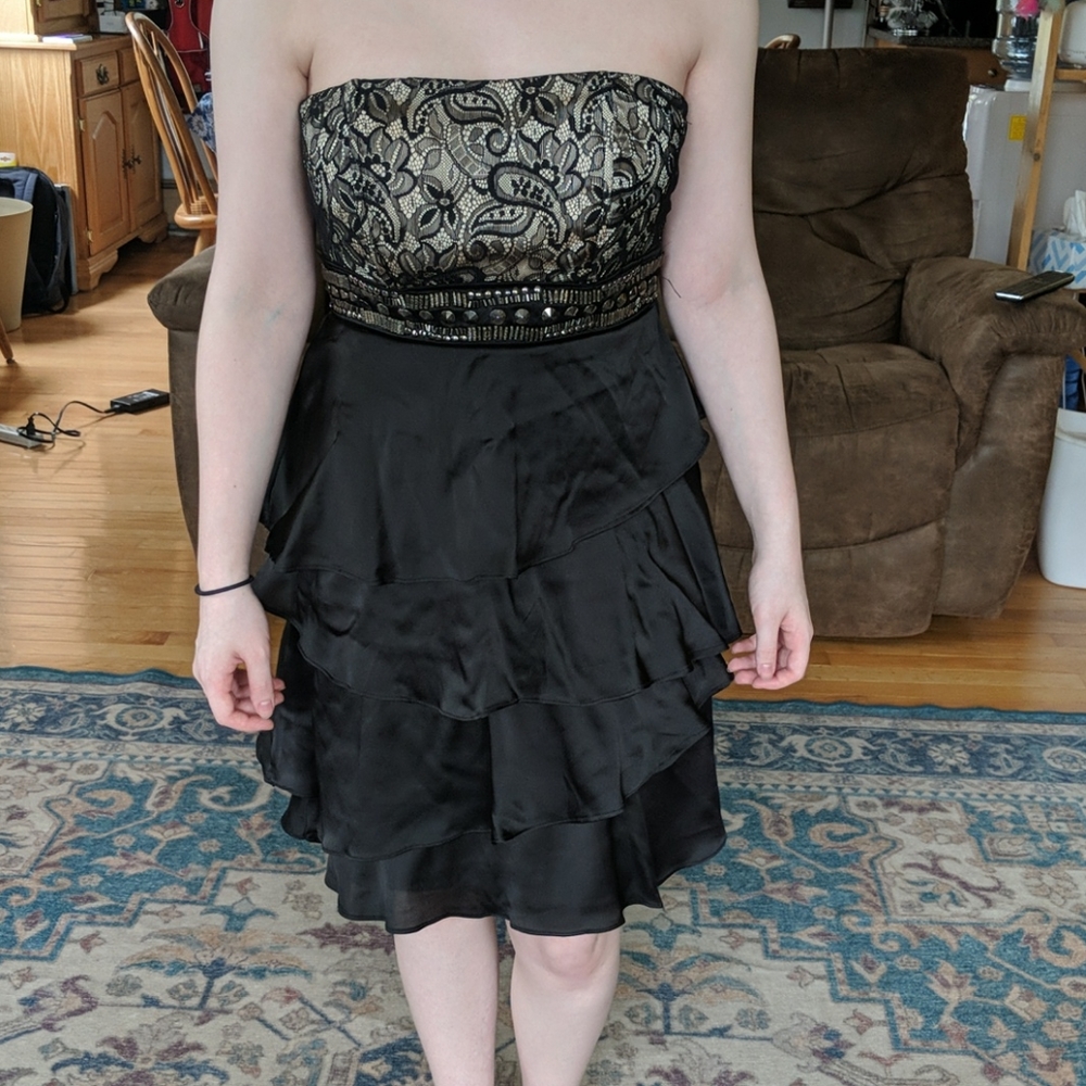 Strapless style prom dress